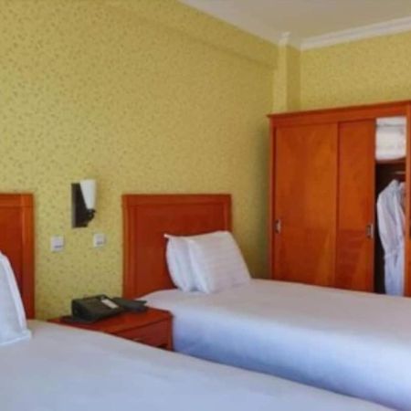 Abyssinia Renaissance Hotel Addis-Abeba Extérieur photo